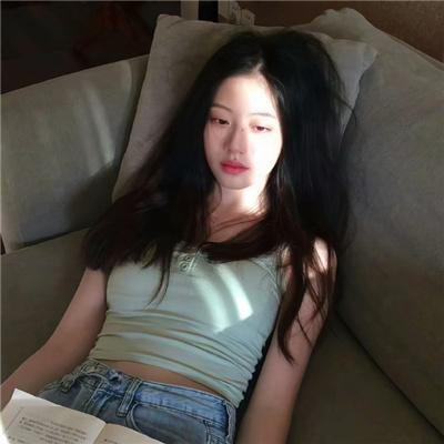 下山后，绝世美女非要拜我为师